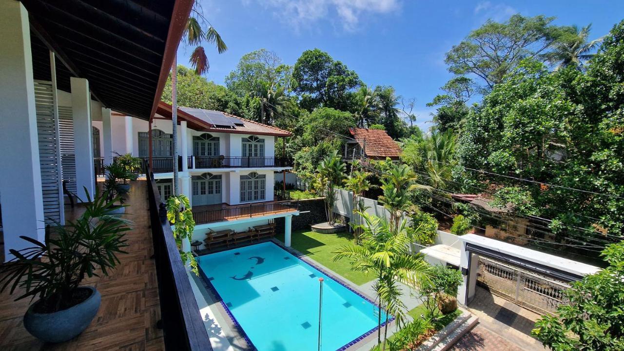 Chill Hill Hikkaduwa Hotel Exterior photo
