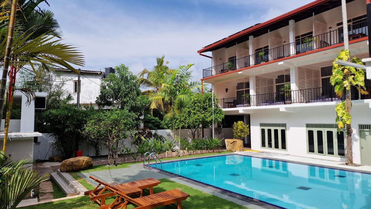 Chill Hill Hikkaduwa Hotel Exterior photo