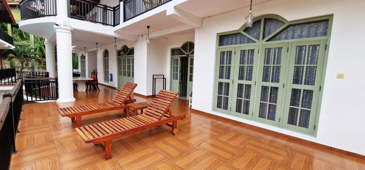Chill Hill Hikkaduwa Hotel Exterior photo